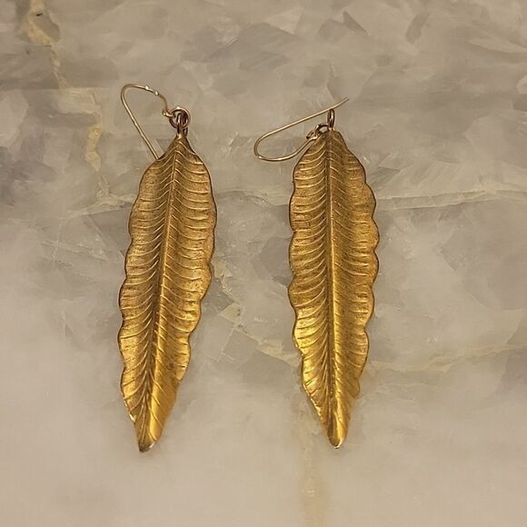 Heather Gardner Boho Gold Sterling Feather Dangle Drop Fairy Romantic Earrings - Picture 9 of 12